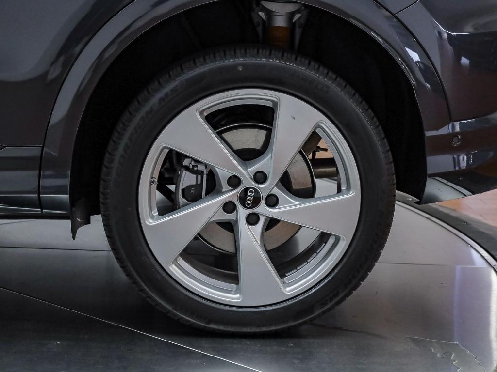 new 2025 Audi Q5 car, priced at $61,240