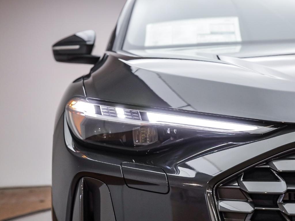 new 2025 Audi Q5 car, priced at $61,240