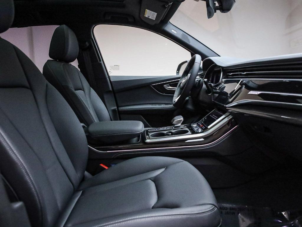 new 2026 Audi Q7 car