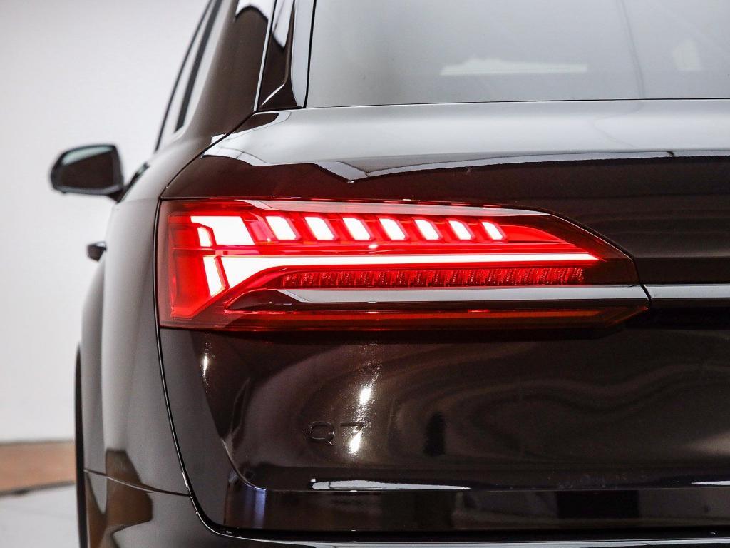 new 2026 Audi Q7 car