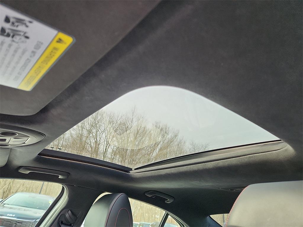 used 2021 Genesis G70 car, priced at $27,675