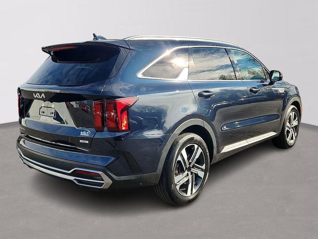 used 2023 Kia Sorento Hybrid car, priced at $27,989