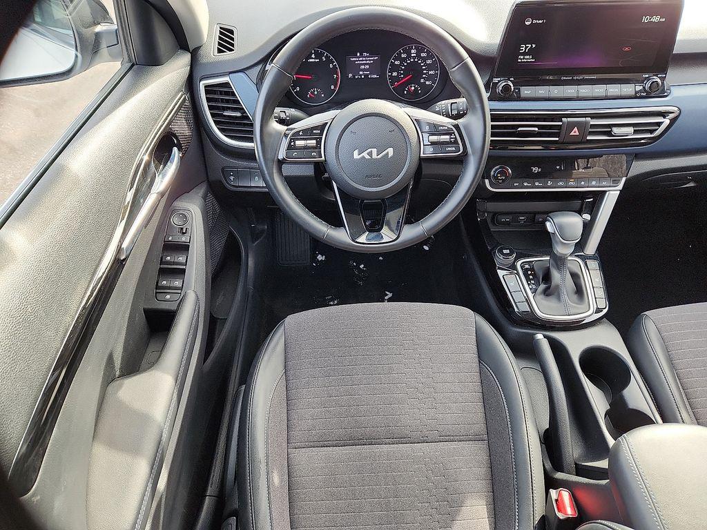 used 2022 Kia Seltos car, priced at $17,848