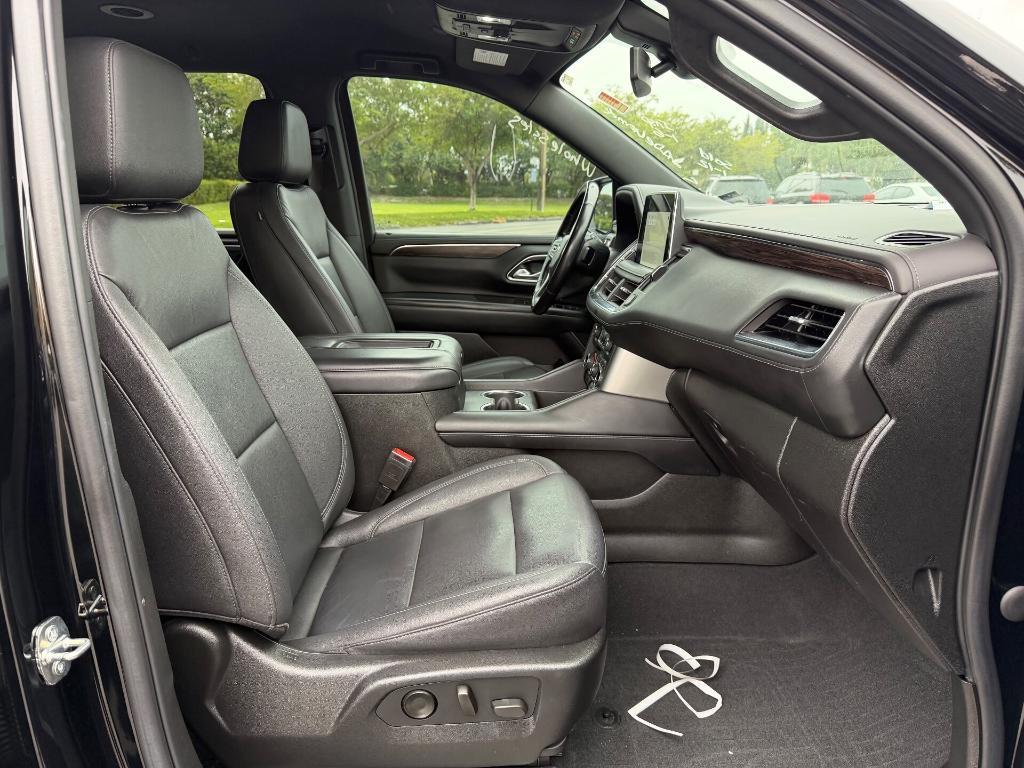 used 2022 Chevrolet Suburban car, priced at $29,990