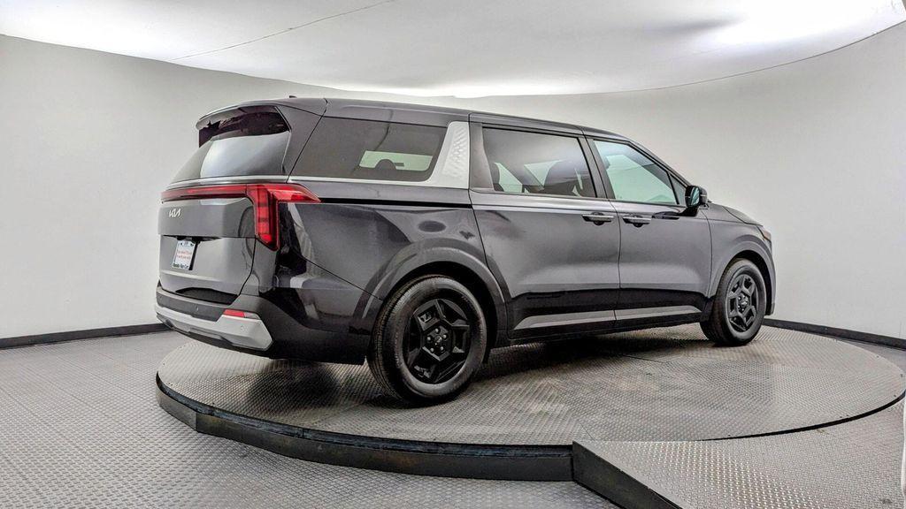 used 2025 Kia Carnival car, priced at $33,849