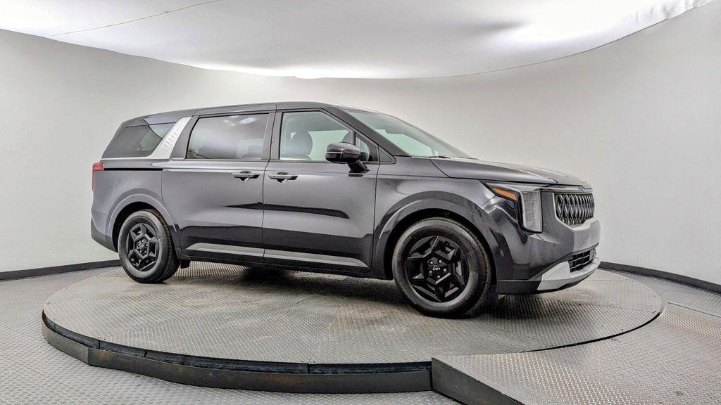 used 2025 Kia Carnival car, priced at $33,849