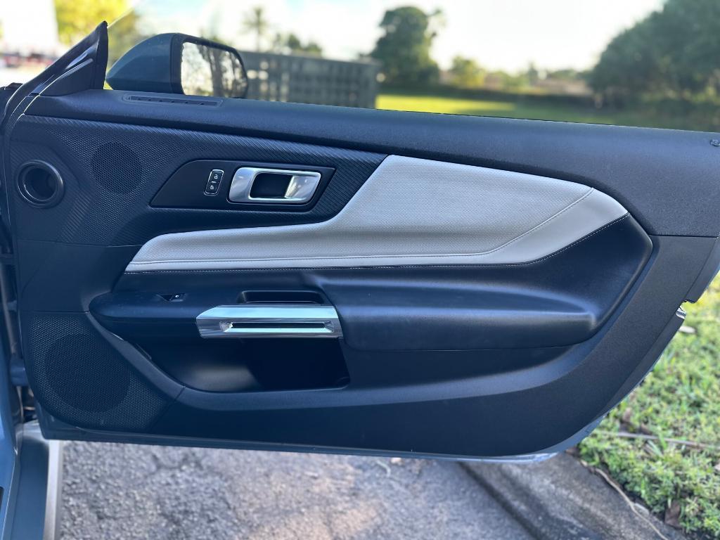 used 2024 Ford Mustang car, priced at $27,999