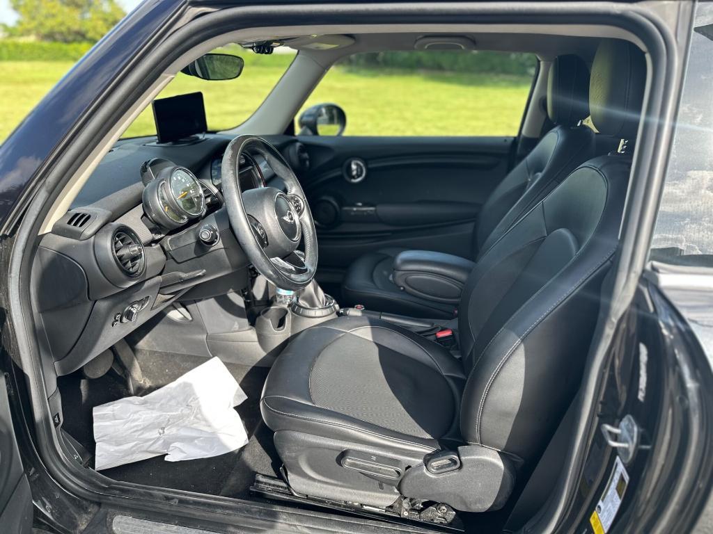 used 2016 MINI Hardtop car, priced at $9,999