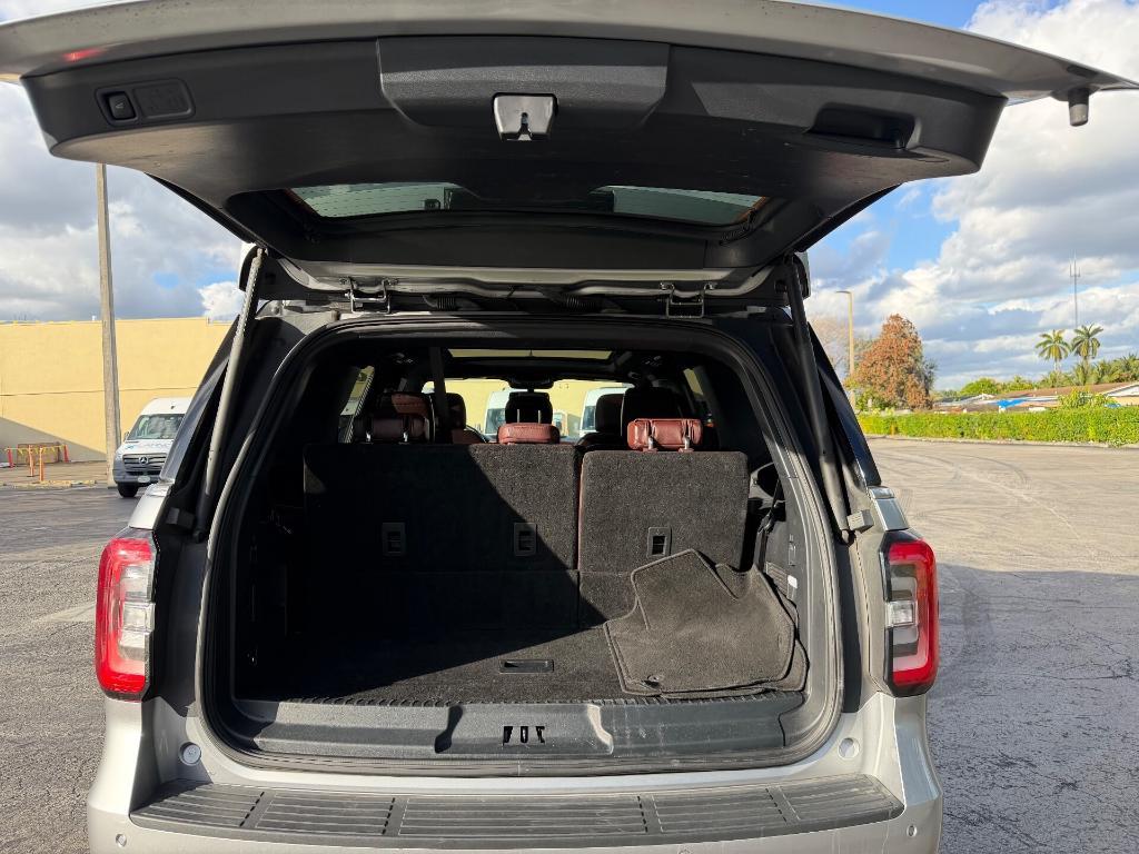 used 2024 Ford Expedition car, priced at $43,499