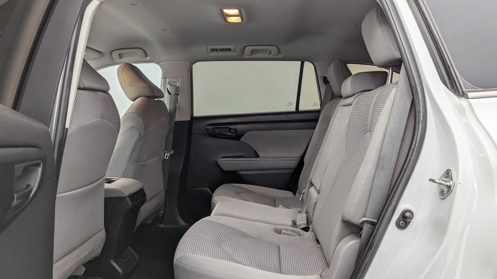 used 2022 Toyota Highlander car, priced at $22,998