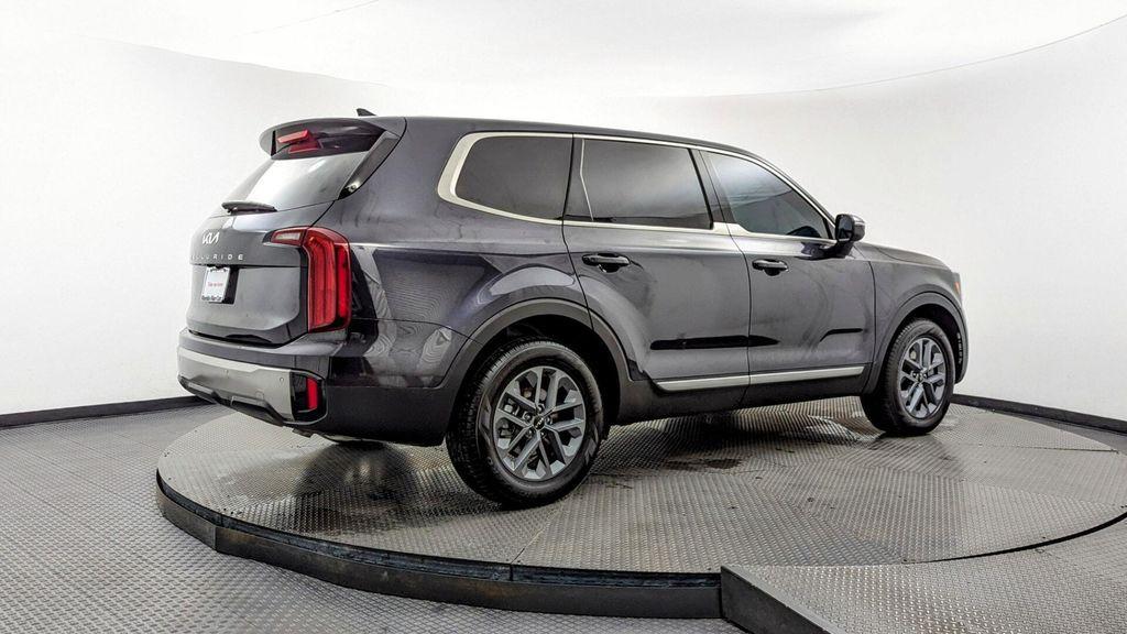 used 2025 Kia Telluride car, priced at $30,499