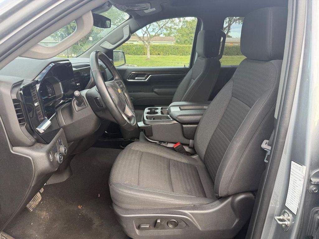 used 2024 Chevrolet Silverado 1500 car, priced at $27,999