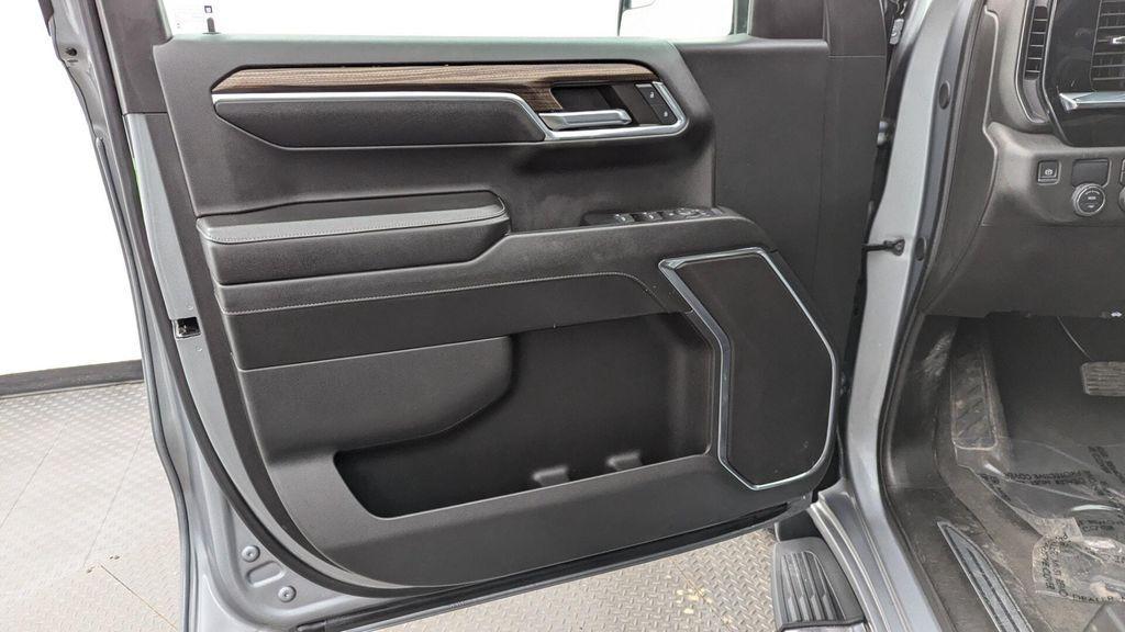 used 2024 Chevrolet Silverado 1500 car, priced at $26,799