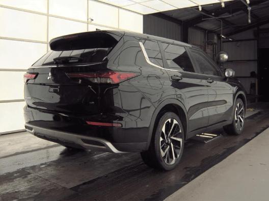 used 2024 Mitsubishi Outlander car, priced at $22,999