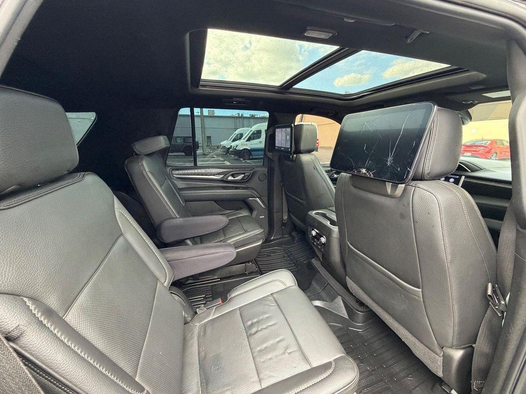 used 2021 GMC Yukon car, priced at $38,999