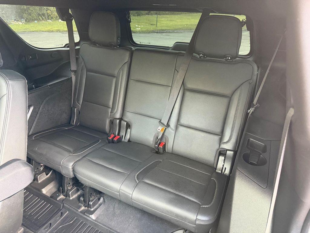 used 2021 GMC Yukon car, priced at $38,999