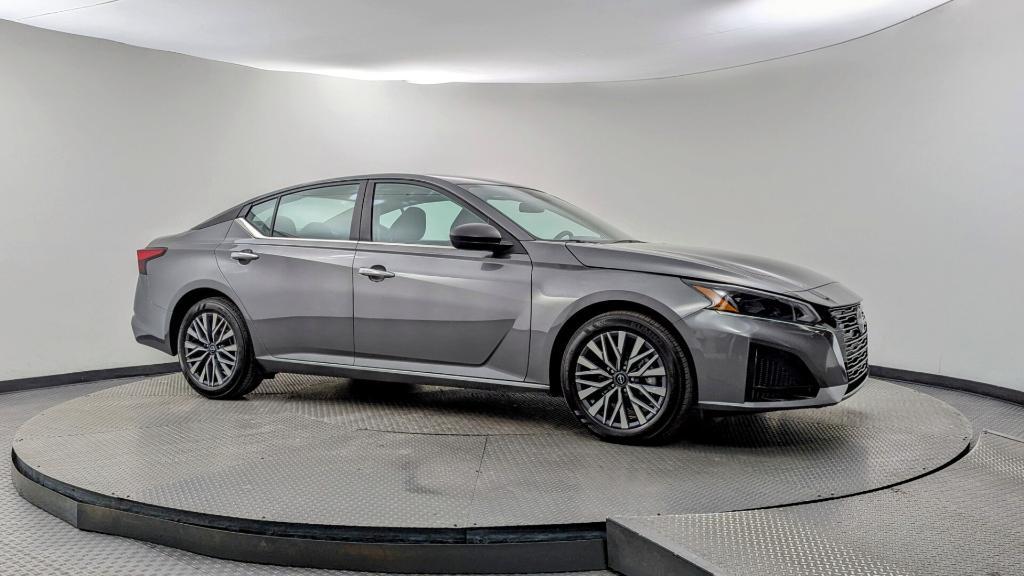 used 2025 Nissan Altima car, priced at $16,999