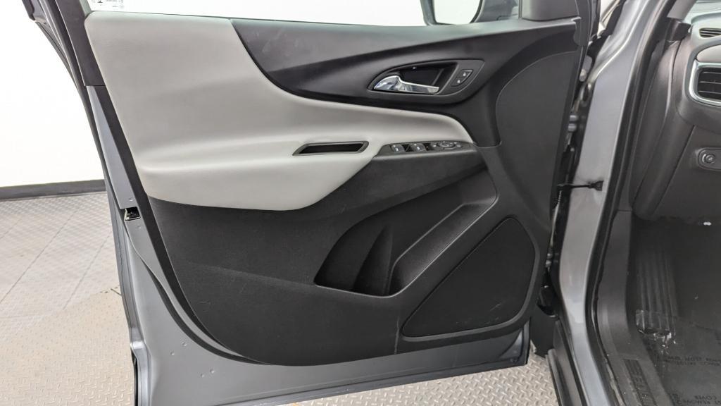 used 2023 Chevrolet Equinox car, priced at $14,998