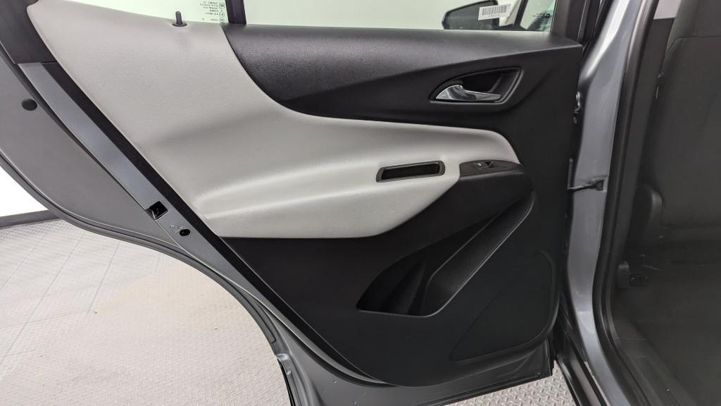 used 2023 Chevrolet Equinox car, priced at $14,998