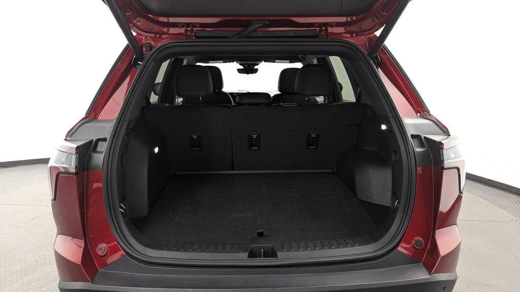 used 2025 Chevrolet Equinox car, priced at $22,999