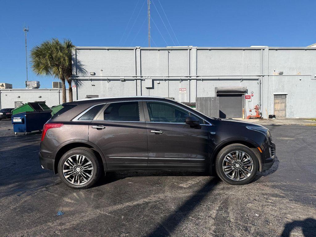 used 2017 Cadillac XT5 car, priced at $15,999