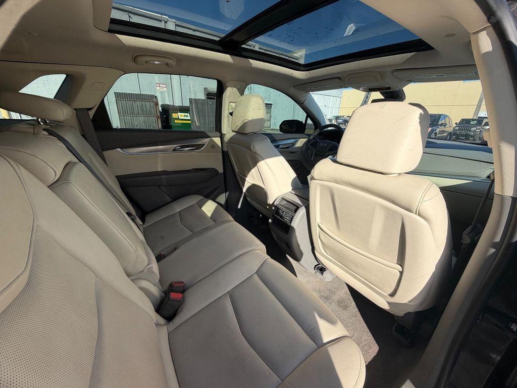 used 2017 Cadillac XT5 car, priced at $15,999