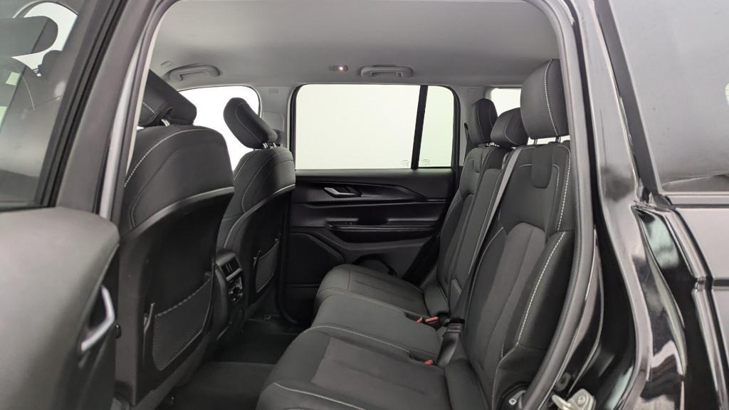 used 2024 Jeep Grand Cherokee car, priced at $20,499