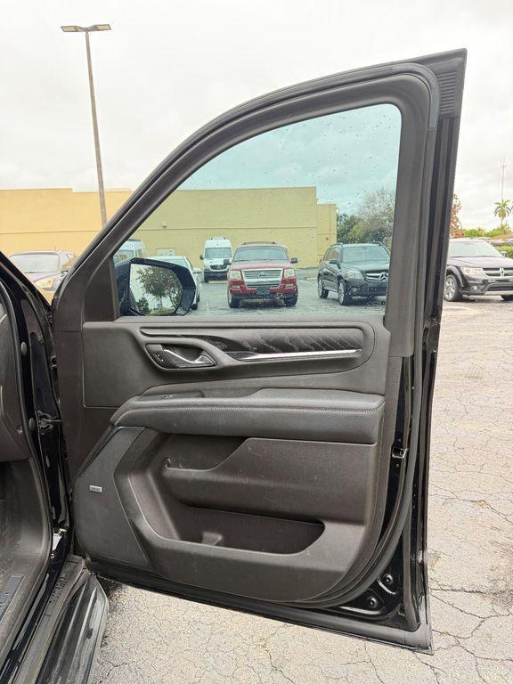 used 2021 GMC Yukon car, priced at $34,999