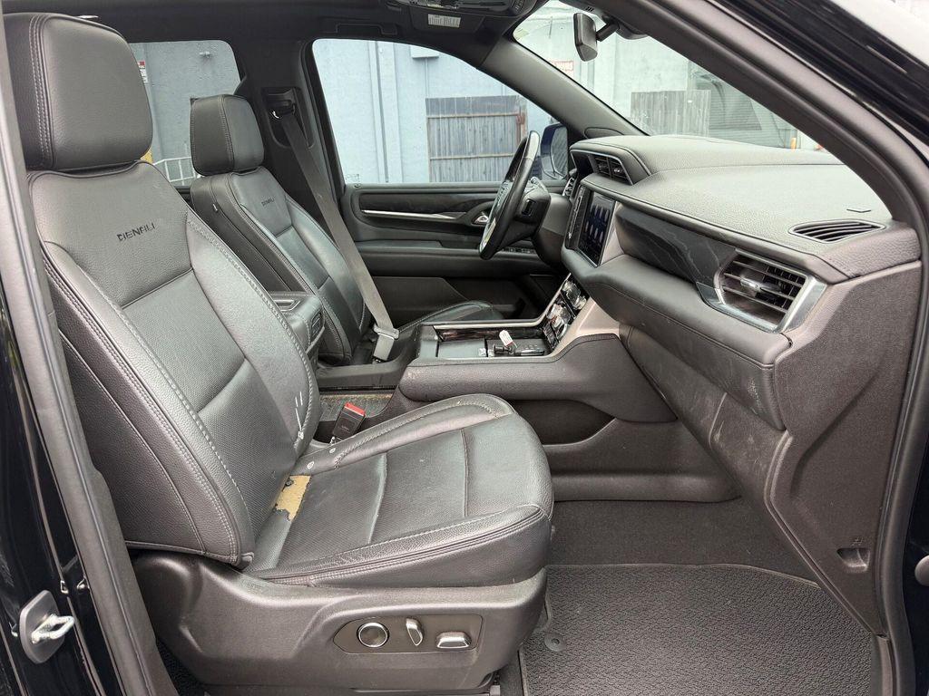 used 2021 GMC Yukon car, priced at $34,999