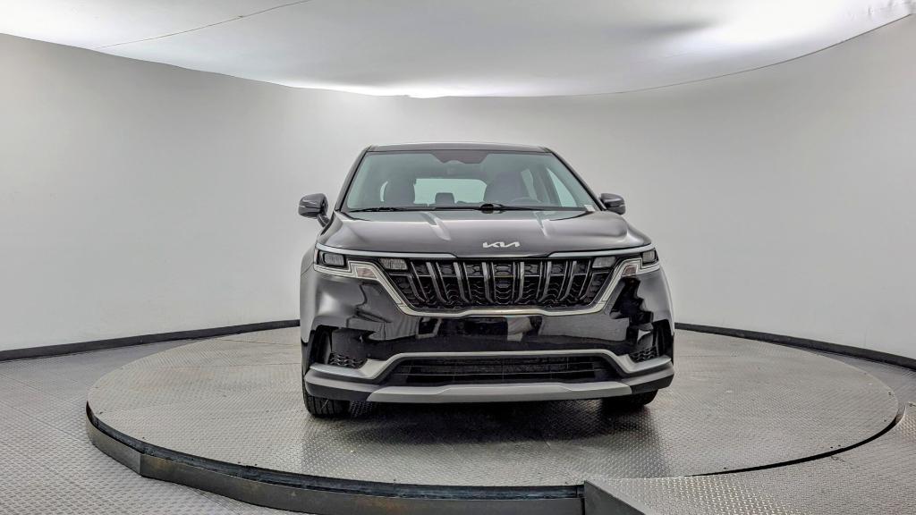 used 2024 Kia Carnival car, priced at $26,499