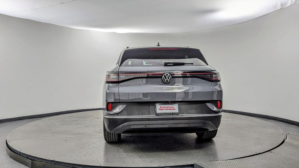 used 2024 Volkswagen ID.4 car, priced at $18,998