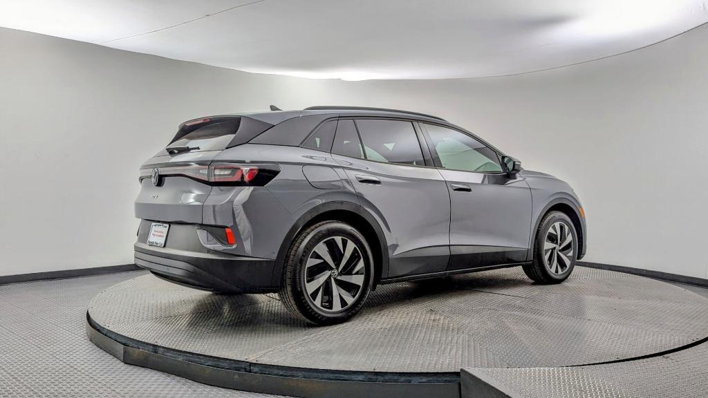 used 2024 Volkswagen ID.4 car, priced at $18,998