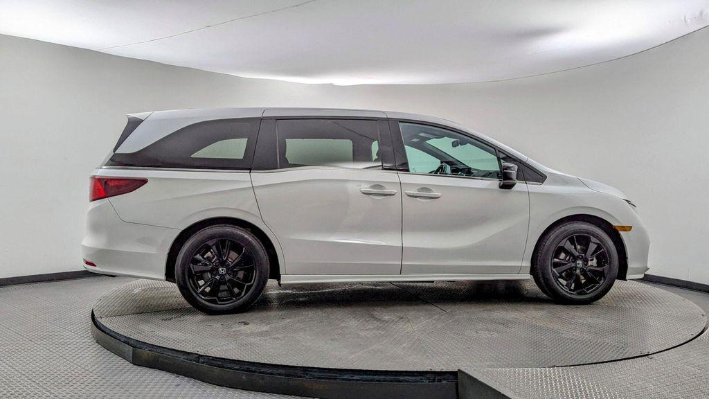 used 2024 Honda Odyssey car, priced at $33,499