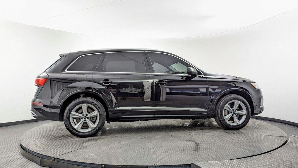 used 2022 Audi Q7 car, priced at $30,194