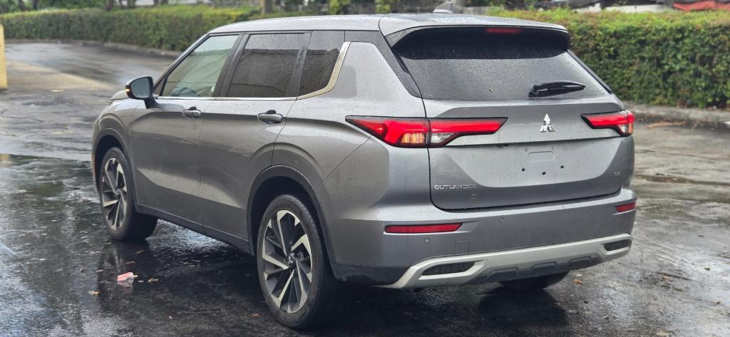 used 2024 Mitsubishi Outlander car, priced at $21,999