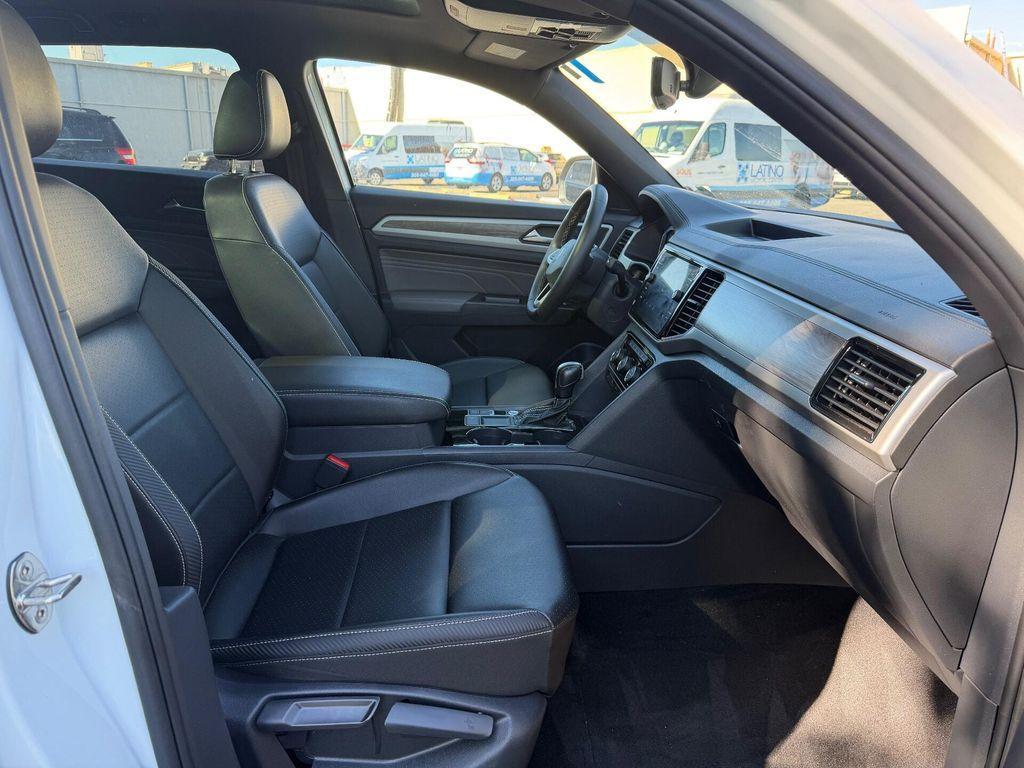 used 2023 Volkswagen Atlas Cross Sport car, priced at $20,999