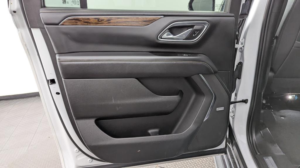 used 2023 Chevrolet Suburban car, priced at $32,899