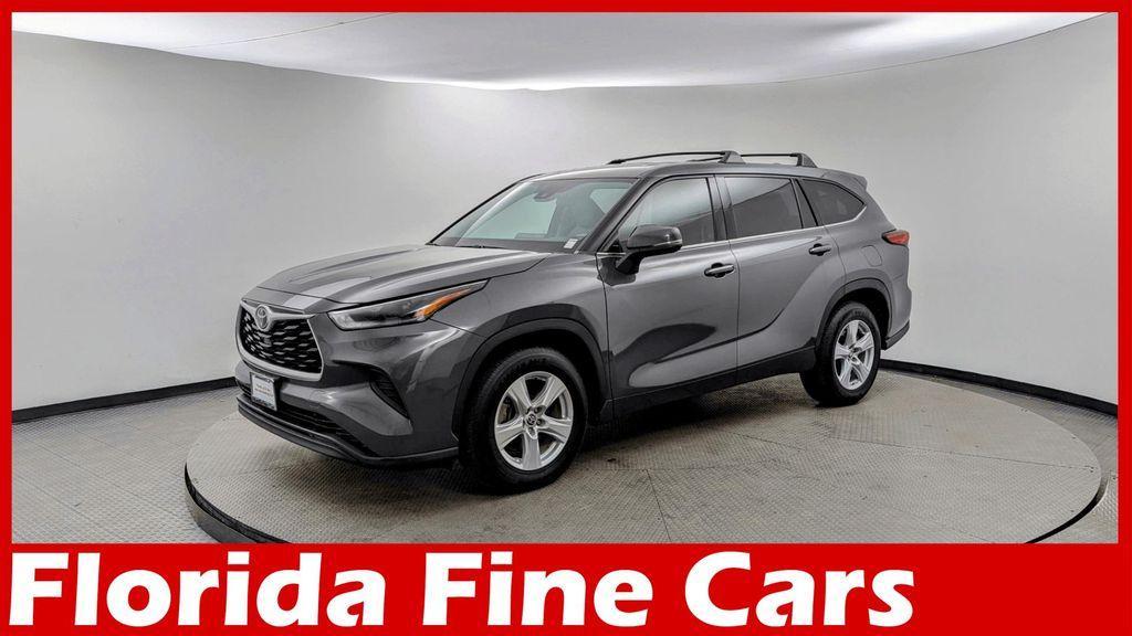 used 2021 Toyota Highlander car, priced at $22,998
