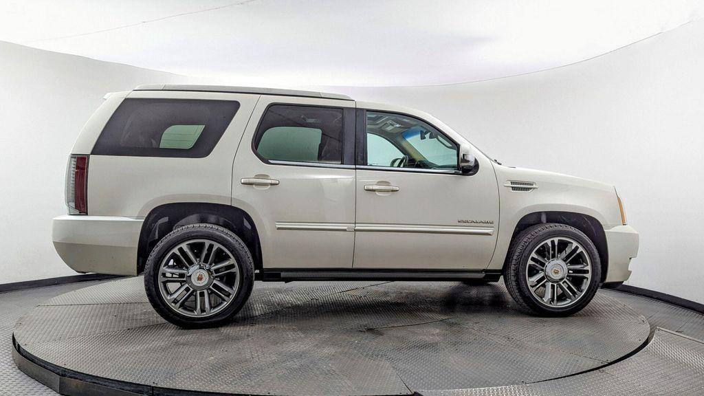 used 2013 Cadillac Escalade car, priced at $10,999