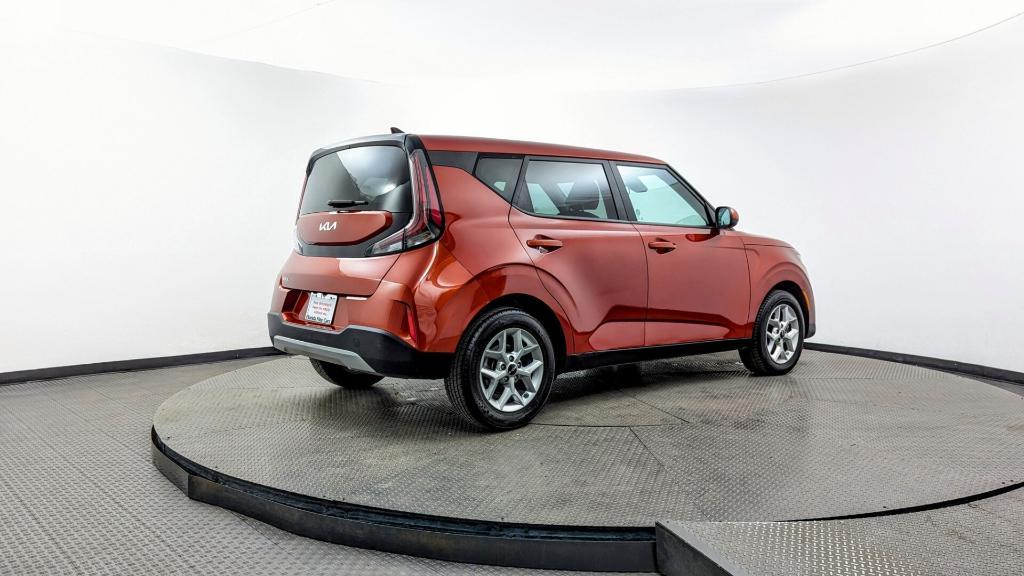 used 2024 Kia Soul car, priced at $13,799