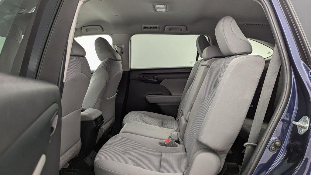 used 2023 Toyota Highlander car, priced at $23,999