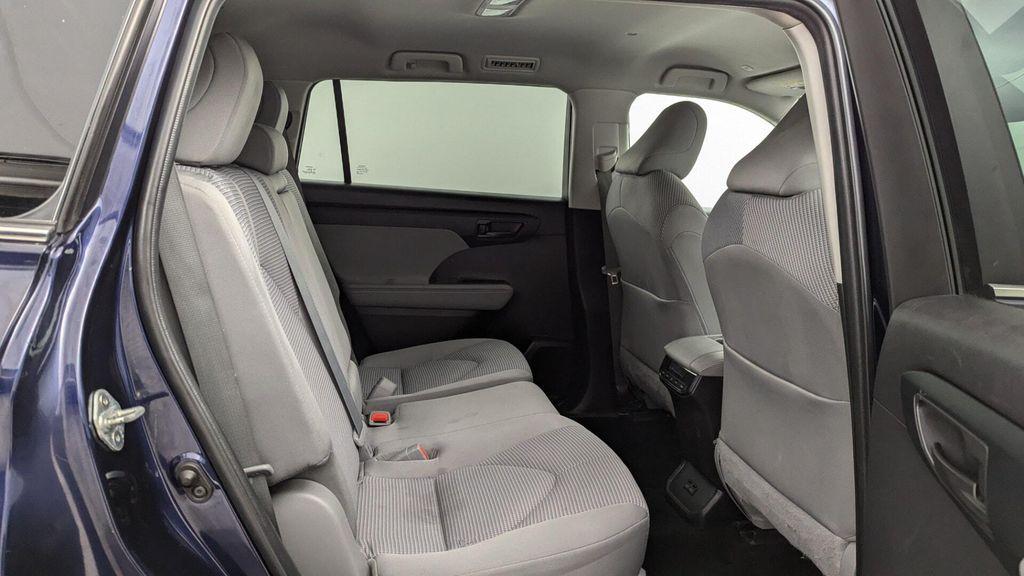 used 2023 Toyota Highlander car, priced at $23,999