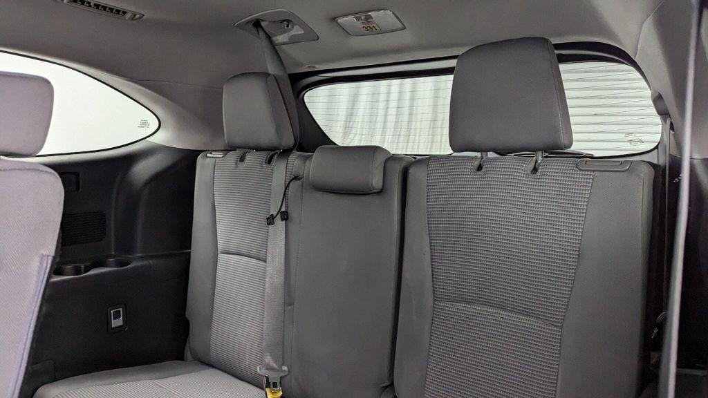 used 2023 Toyota Highlander car, priced at $23,999