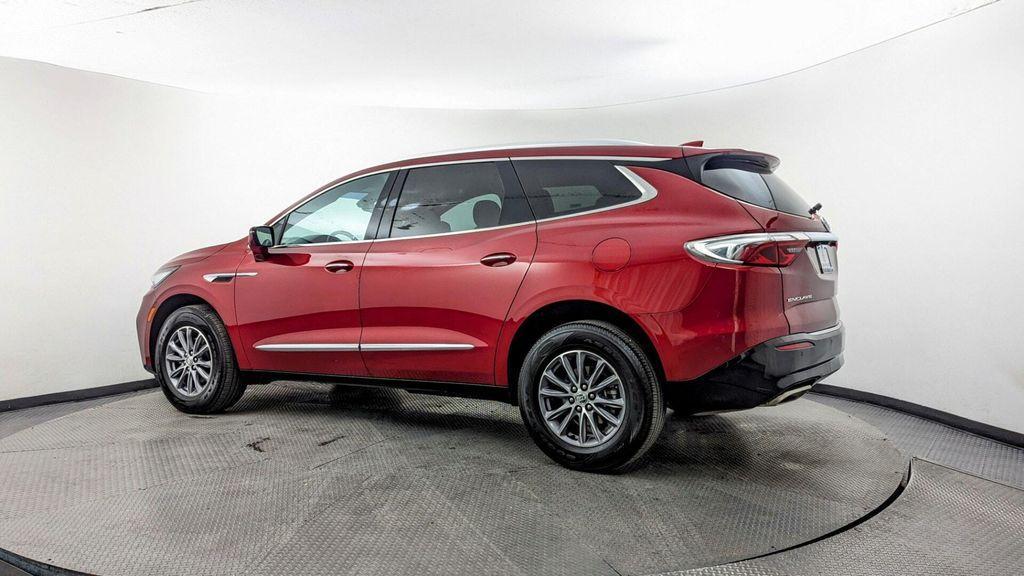 used 2024 Buick Enclave car, priced at $23,999