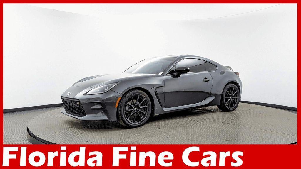 used 2022 Toyota GR86 car, priced at $25,999