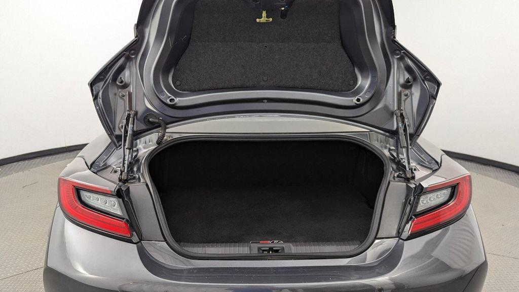 used 2022 Toyota GR86 car, priced at $25,999