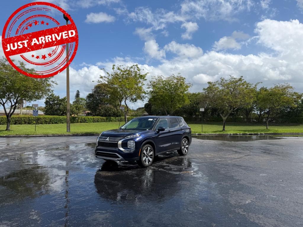 used 2025 Mitsubishi Outlander car, priced at $22,999