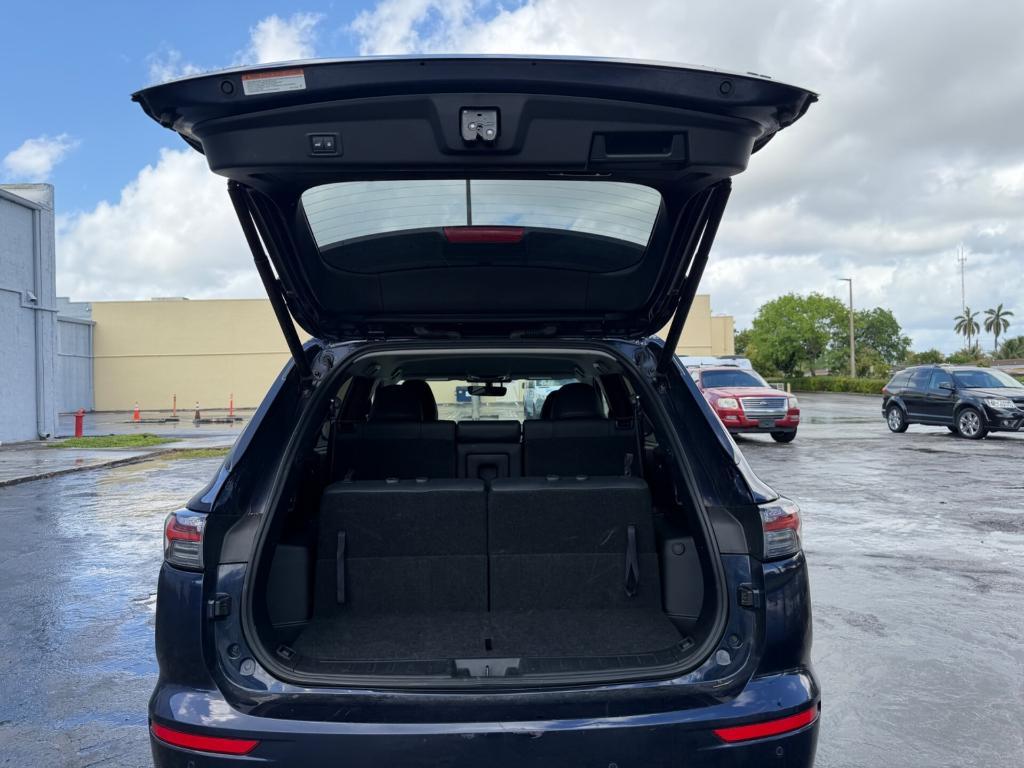 used 2025 Mitsubishi Outlander car, priced at $22,999