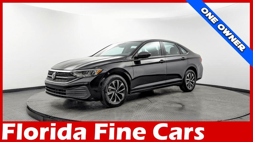 used 2024 Volkswagen Jetta car, priced at $15,499