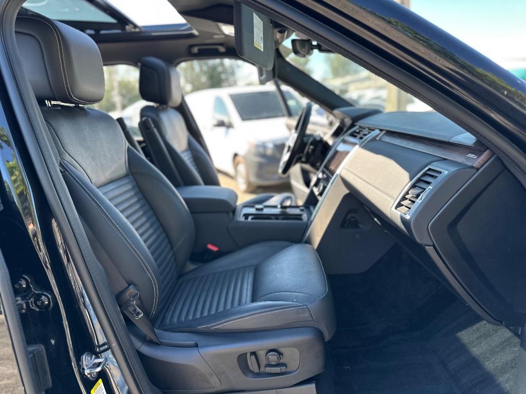 used 2023 Land Rover Discovery car, priced at $32,799